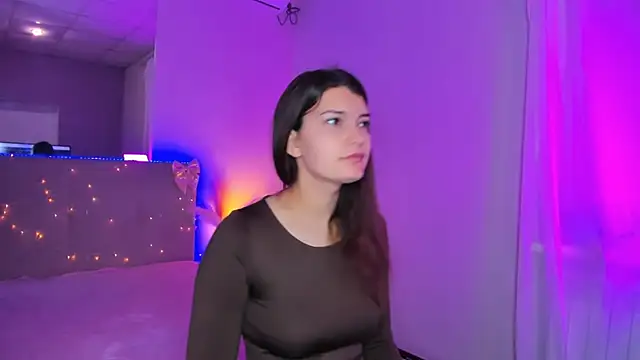 Laura Leee online show from 23, 4, 2026