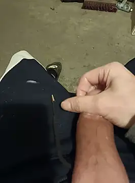 casper0303 online show from 4, 1, 2025