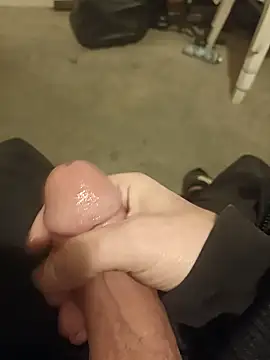 casper0303 online show from 17, 1, 2025