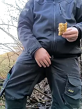 Snapshot of OdinWolf1990 chatting on 6, 2, 2025 OdinWolf1990 online show from 6, 2, 2025