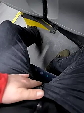 Snapshot of OdinWolf1990 chatting on 7, 2, 2025 OdinWolf1990 online show from 7, 2, 2025