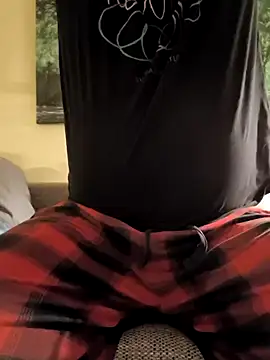 Snapshot of OdinWolf1990 chatting on 9, 2, 2025 OdinWolf1990 online show from 9, 2, 2025