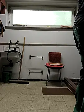 Snapshot of OdinWolf1990 chatting on 24, 2, 2025 OdinWolf1990 online show from 24, 2, 2025