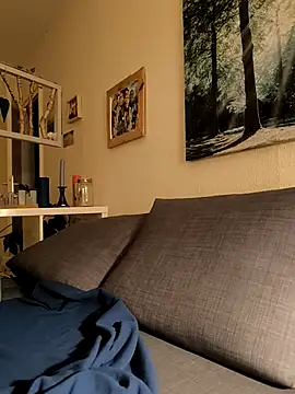 Snapshot of OdinWolf1990 chatting on 27, 2, 2025 OdinWolf1990 online show from 27, 2, 2025