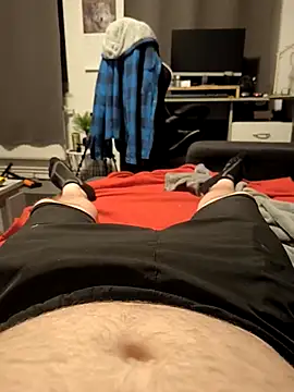 Snapshot of OdinWolf1990 chatting on 21, 3, 2025 OdinWolf1990 online show from 21, 3, 2025