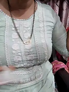 Snapshot of Urmila_bhabhii chatting on 8, 7, 2026 Urmila bhabhii online show from 8, 7, 2026
