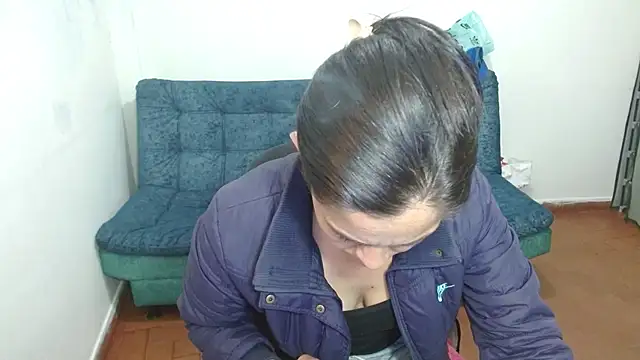 Marilyn xxxx online show from 10, 9, 2025