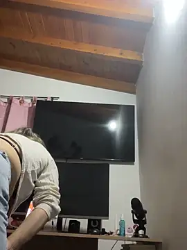 Sabrina Hall  online show from 4, 10, 2025