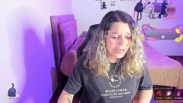 Sabrina Hall  online show from 29, 11, 2025