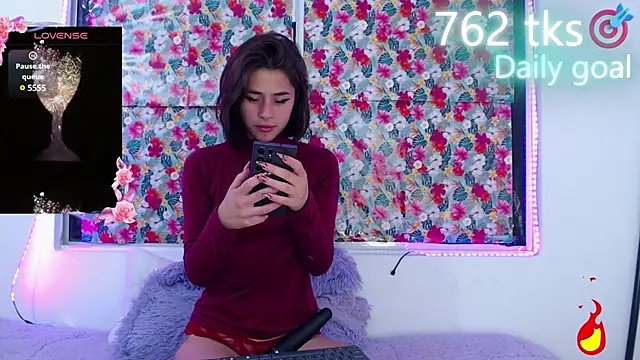 Snapshot of -Gwen- chatting on 17, 1, 2025 -Gwen- online show from 17, 1, 2025