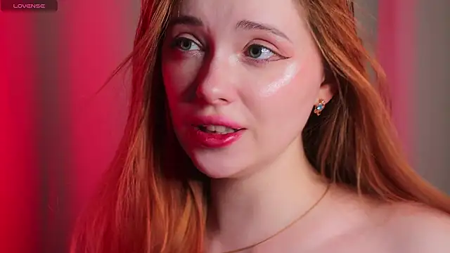 Snapshot of YourSkyAni chatting on 14, 2, 2026 YourSkyAni online show from 14, 2, 2026