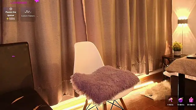 Chloe Cherry21 online show from 7, 3, 2025