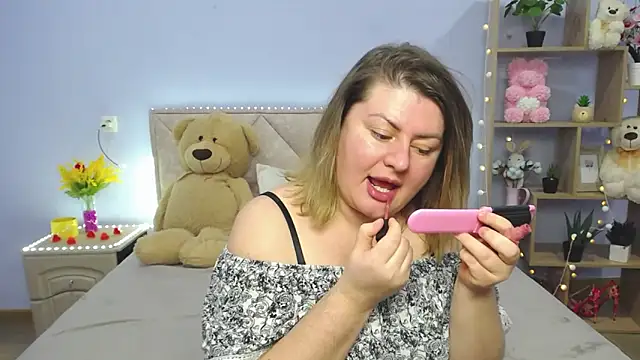 ZannaDreil online show from 12, 3, 2025