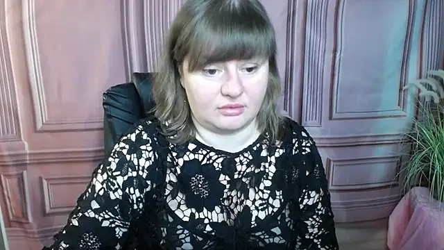 ZannaDreil online show from 15, 9, 2025