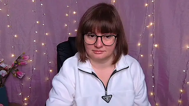 ZannaDreil online show from 2, 3, 2026