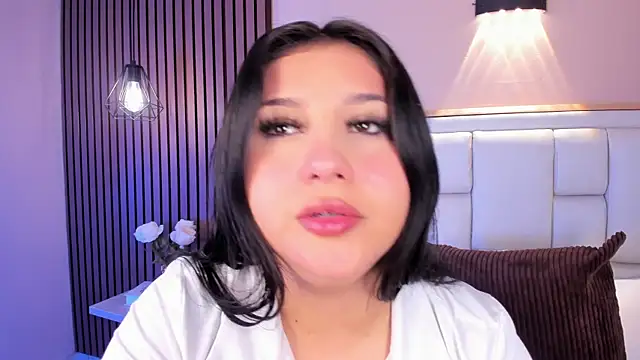 Snapshot of AvyMilton chatting on 15, 4, 2026 AvyMilton online show from 15, 4, 2026