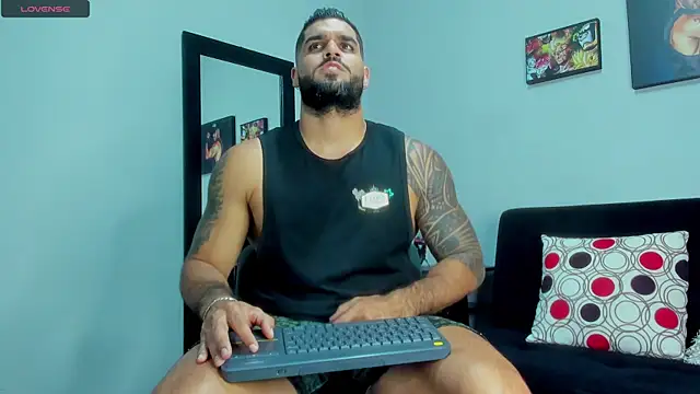 SamirHazard97 online show from 4, 3, 2025