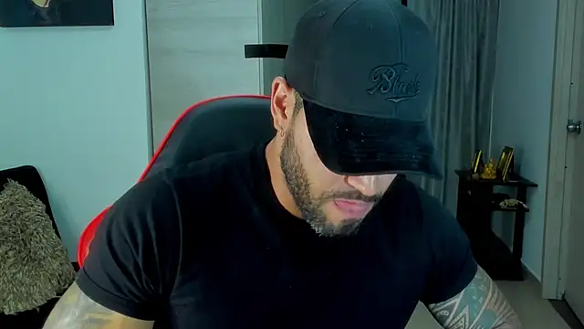 SamirHazard97 online show from 21, 4, 2026