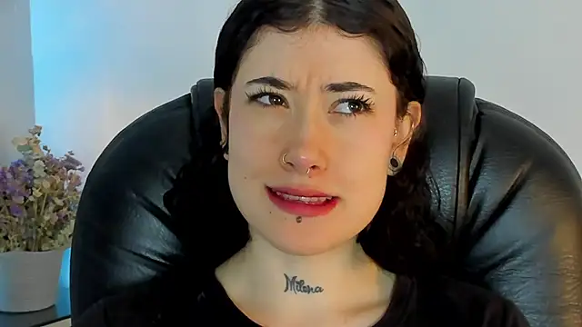 melody suarez online show from 8, 1, 2025