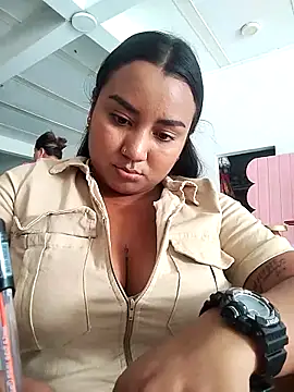 sweet07coral online show from 19, 2, 2025