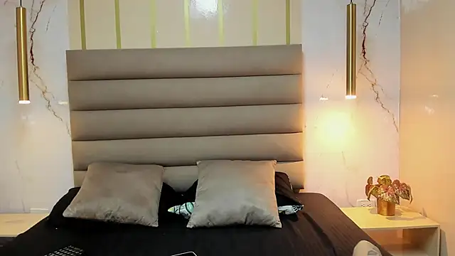 MelaniieRoux online show from 8, 3, 2025