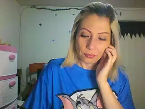 alixia81 online show from 23, 1, 2025