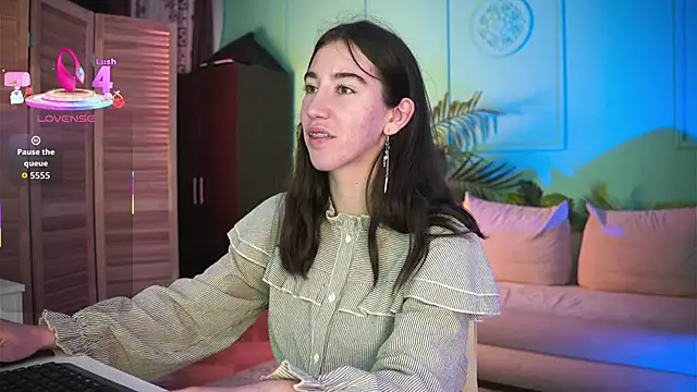 Belle Via online show from 18, 9, 2025