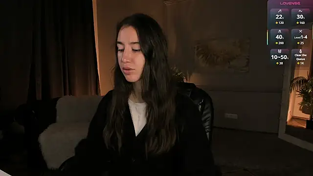 Snapshot of Belle_Via chatting on 24, 5, 2026 Belle Via online show from 24, 5, 2026
