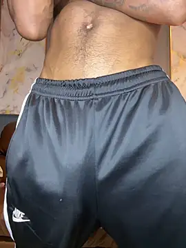 AaronCruz  online show from 7, 2, 2025