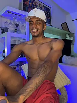 AaronCruz  online show from 5, 10, 2025