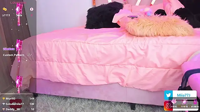 Miia77  online show from 22, 12, 2024