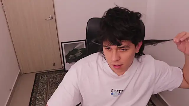 Tony Hoffa online show from 23, 4, 2026