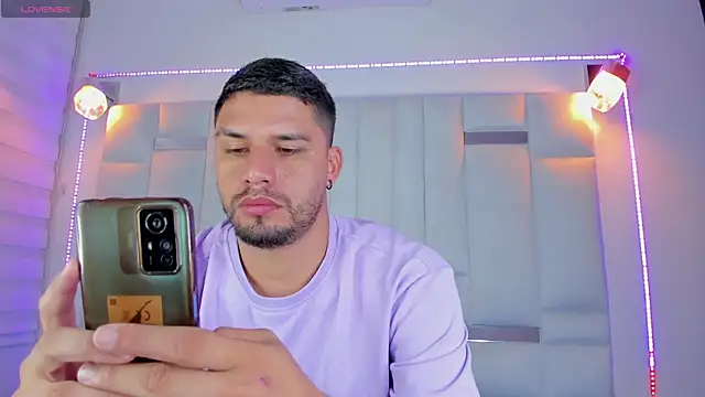 Snapshot of Jacoob19_ chatting on 6, 2, 2025 Jacoob19 online show from 6, 2, 2025