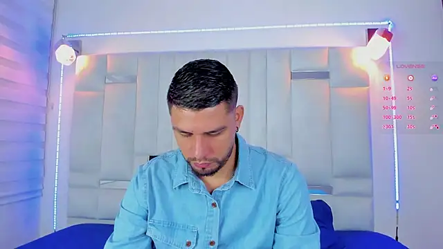 Snapshot of Jacoob19_ chatting on 11, 2, 2025 Jacoob19 online show from 11, 2, 2025