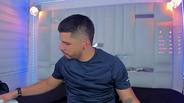 Snapshot of Jacoob19_ chatting on 17, 2, 2025 Jacoob19 online show from 17, 2, 2025