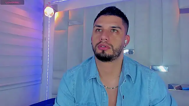 Snapshot of Jacoob19_ chatting on 21, 2, 2025 Jacoob19 online show from 21, 2, 2025