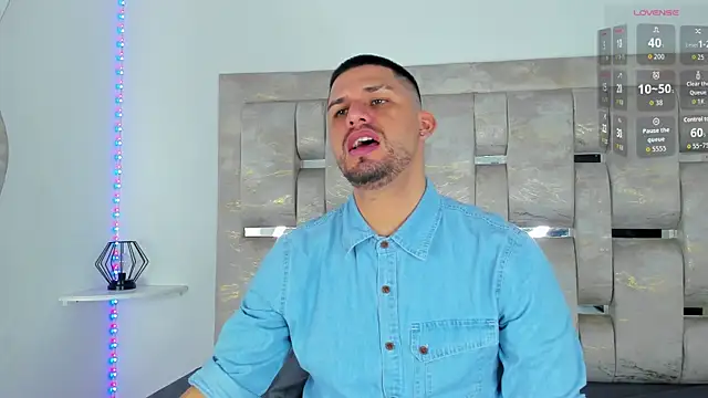 Snapshot of Jacoob19_ chatting on 26, 10, 2025 Jacoob19 online show from 26, 10, 2025