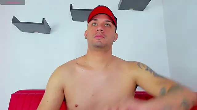 Snapshot of Jacoob19_ chatting on 22, 11, 2025 Jacoob19 online show from 22, 11, 2025