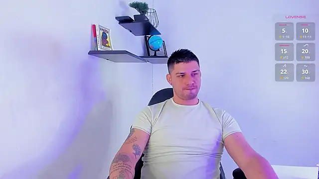 Snapshot of Jacoob19_ chatting on 23, 11, 2025 Jacoob19 online show from 23, 11, 2025