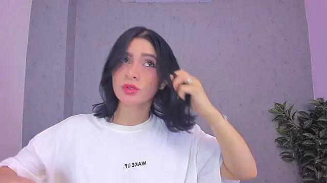 Tiffany mendez online show from 24, 4, 2026