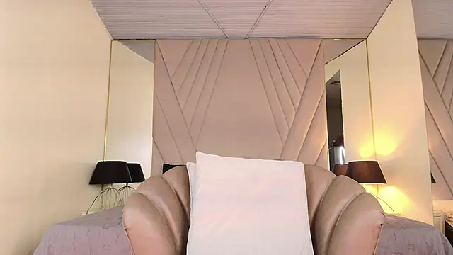 Snapshot of TokioMilf chatting on 5, 6, 2026 TokioMilf online show from 5, 6, 2026