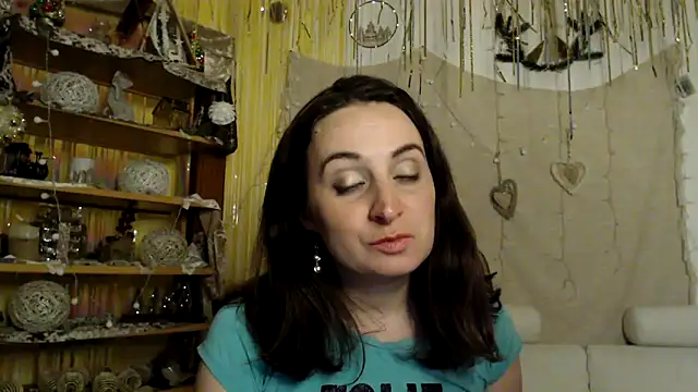 AskMeStandUp online show from 11, 3, 2026