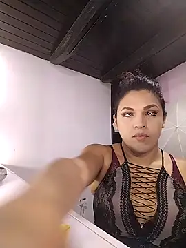 kimCosseyy online show from 5, 4, 2026