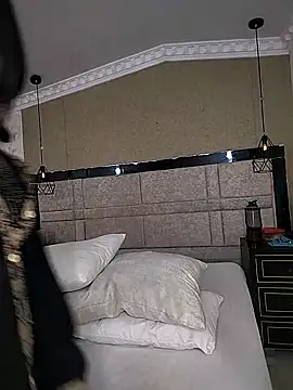 kimCosseyy online show from 22, 4, 2026