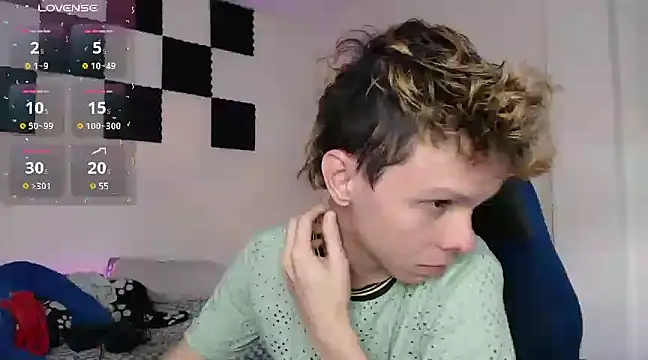 bryamado69 online show from 3, 2, 2025