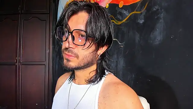 Ackerman Eren  online show from 1, 11, 2025