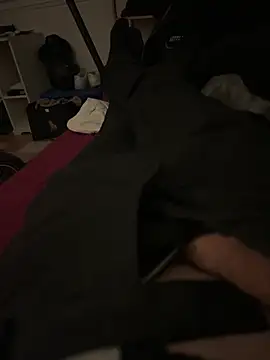 pignoufe online show from 27, 2, 2026