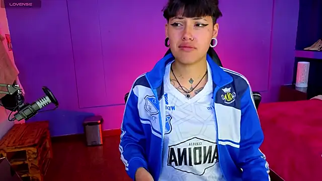  sharlotte777 online show from 15, 10, 2025