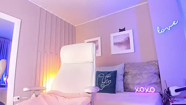 jess ox online show from 22, 3, 2025