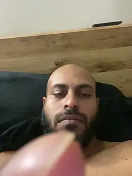 islandvybee55 online show from 15, 3, 2026